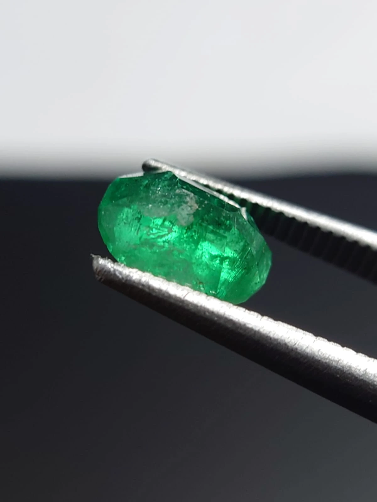 1.27ct Natural Emerald from Panjshir Afghanistan — view 2